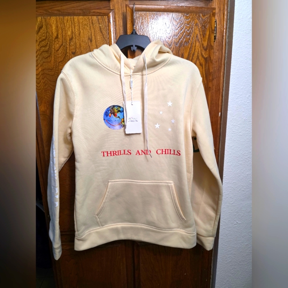 NWT Thrills and Chills Astroworld Hoodie Size L